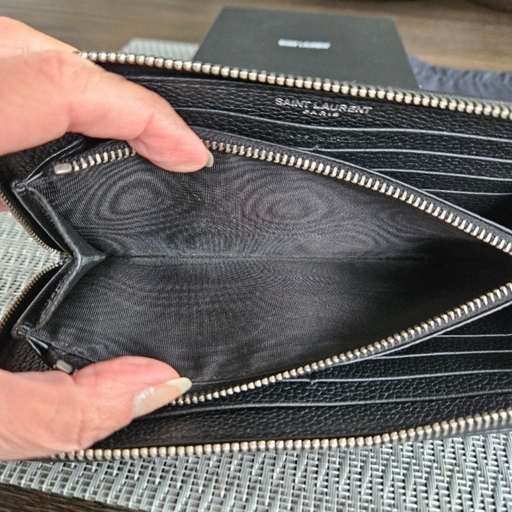 EUC YSL All Inclusive Grain De Poudre Zip Around Wallet - Picture 5 of 14